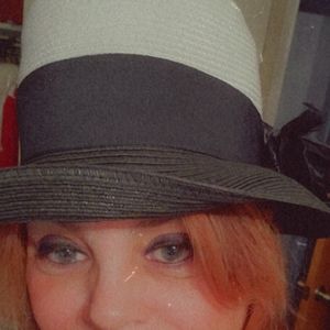 💕BOGO💕Cute derby hat